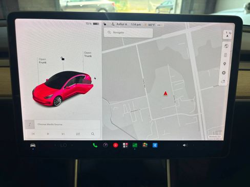 Used 2020 Tesla Model 3 Standard Range Plus RWD image 17