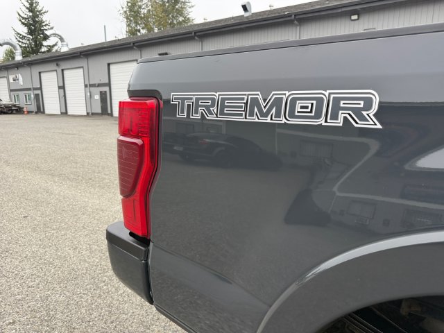 Used 2021 Ford F350 Lariat w/ Tremor Off-Road Package AWD/4WD image 25