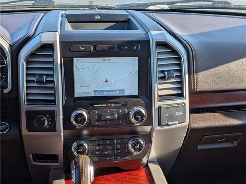 Used 2020 Ford F150 King Ranch image 17