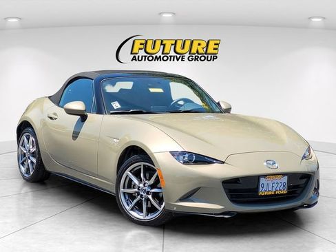 Used 2023 MAZDA MX-5 Miata Grand Touring w/ Weather Package RWD image 1