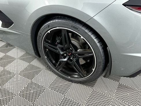 Used 2024 Chevrolet Corvette Stingray Convertible w/ Z51 Performance Package RWD image 35