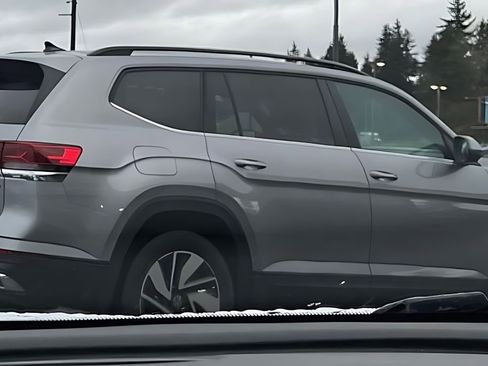 Used 2025 Buick Encore GX Preferred image 16