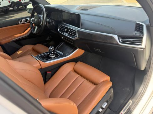 Used 2021 BMW X5 xDrive45e w/ M Sport Package image 30