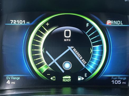 Used 2017 Chevrolet Volt Premier w/ Driver Confidence II Package FWD image 19