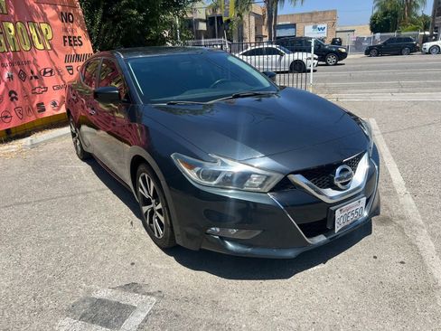 Used 2017 Nissan Maxima 3.5 S FWD image 3