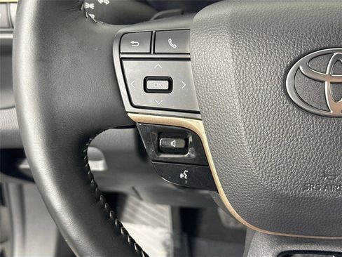 Certified 2025 Toyota Crown Signia w/ Advanced Technology Package AWD/4WD image 18