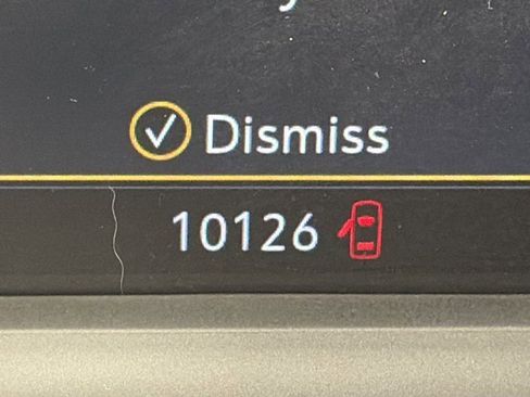 Certified 2024 Cadillac XT6 Premium Luxury w/ LPO, Floor Liner Package image 9