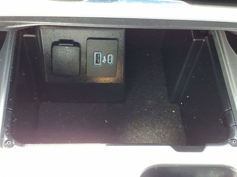 Certified 2023 Ford Explorer ST-Line AWD/4WD image 19