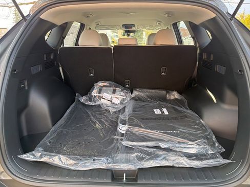 New 2026 Hyundai Tucson SE image 16