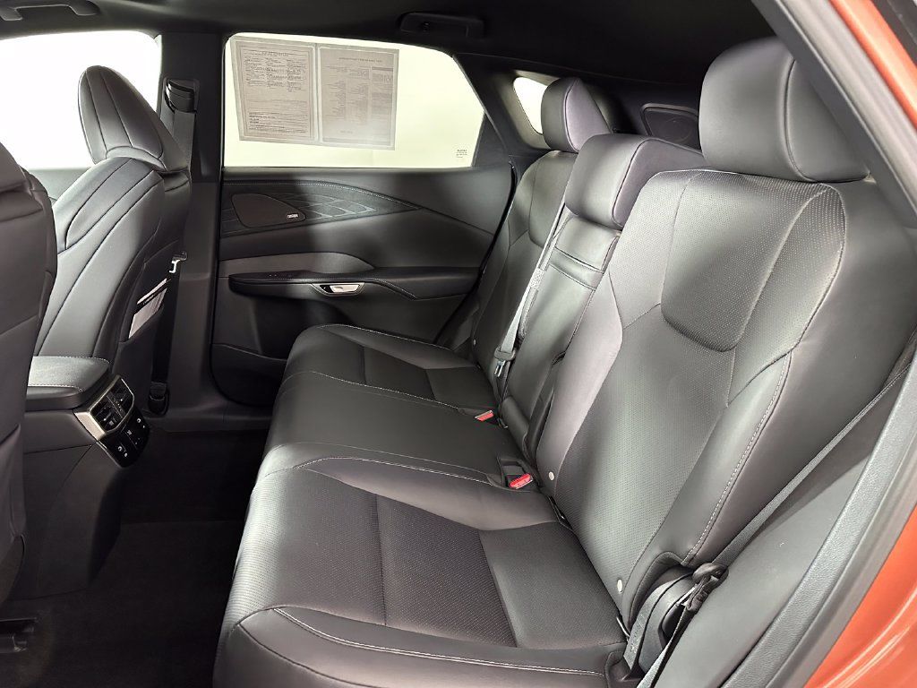 Used 2024 Lexus RX 350 F Sport w/ Convenience Package AWD/4WD image 19
