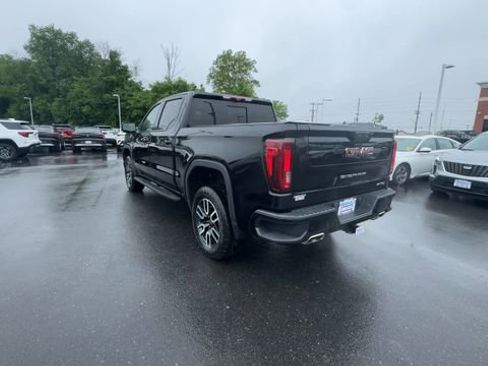 Used 2022 GMC Sierra 1500 AT4 w/ AT4 Premium Package AWD/4WD image 6