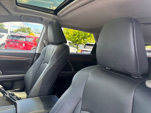Used 2022 Lexus RX 450hL AWD w/ Premium Package image 15