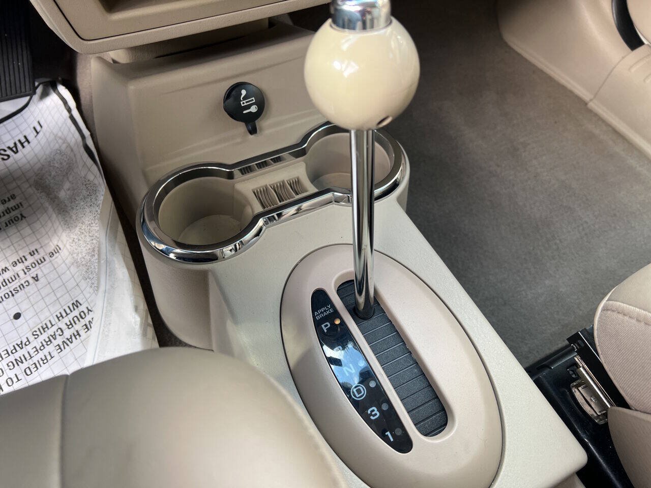 Used 2006 Chrysler PT Cruiser Limited FWD image 25