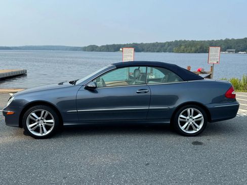 Used 2007 Mercedes-Benz CLK 350 Cabriolet image 4
