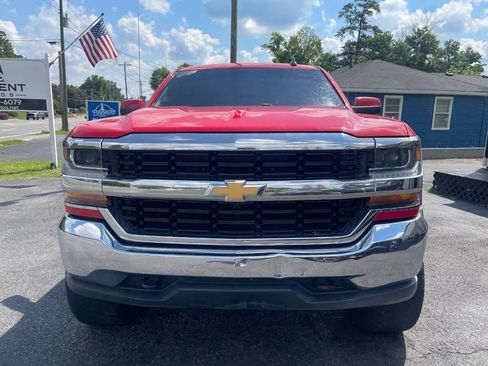 Used 2018 Chevrolet Silverado 1500 LT AWD/4WD image 2