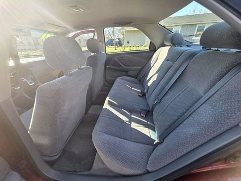 Used 2001 Toyota Camry CE image 17
