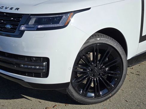 New 2026 Land Rover Range Rover SE AWD/4WD image 6