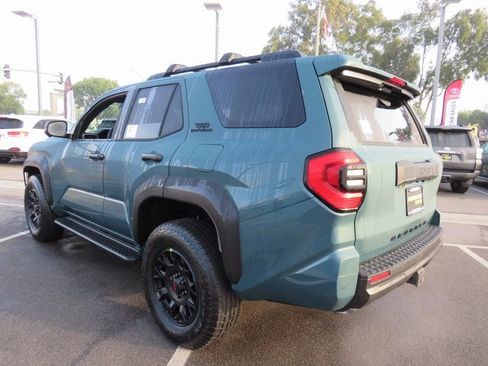 New 2026 Toyota 4Runner TRD Off-Road Premium image 9