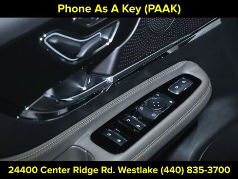 Used 2023 Lincoln Corsair FWD w/ Equipment Group 101A image 16