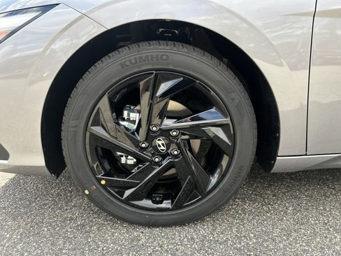 New 2026 Hyundai Elantra Sport image 11