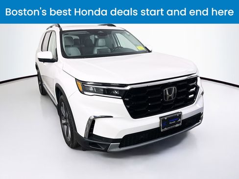 Used 2023 Honda Pilot Elite image 1