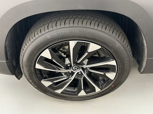 Used 2025 MAZDA CX-50 2.5 Hybrid w/ Premium Plus Pkg image 11