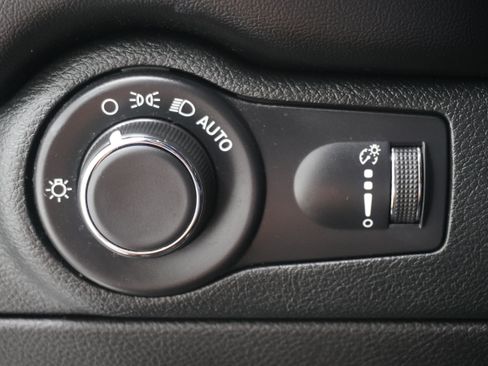 Used 2023 Dodge Durango GT RWD image 26