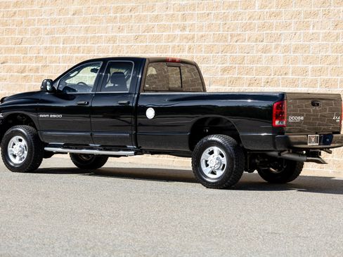 Used 2004 Dodge Ram 2500 Truck SLT w/ Sport Appearance Group AWD/4WD image 11