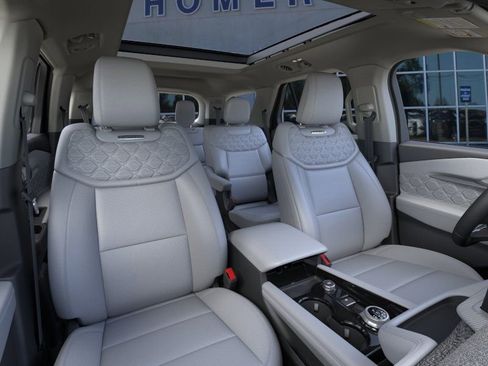 New 2026 Ford Explorer Platinum image 10