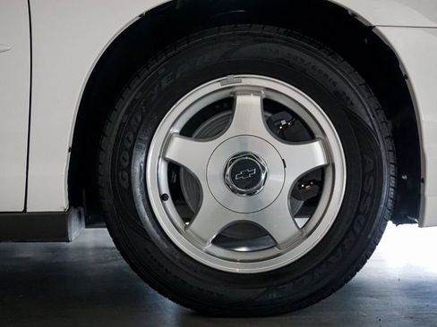 Used 2004 Chevrolet Monte Carlo LS w/ Preferred Equipment Group image 57