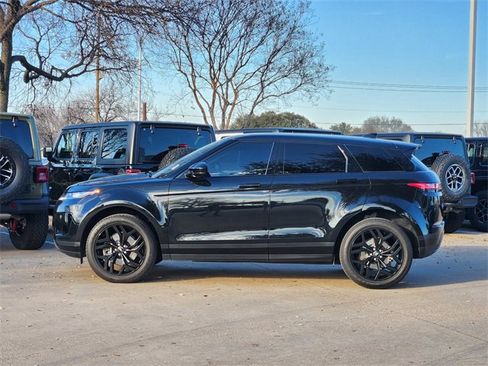 Used 2023 Land Rover Range Rover Evoque S image 4