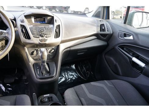 Used 2017 Ford Transit Connect XLT image 21