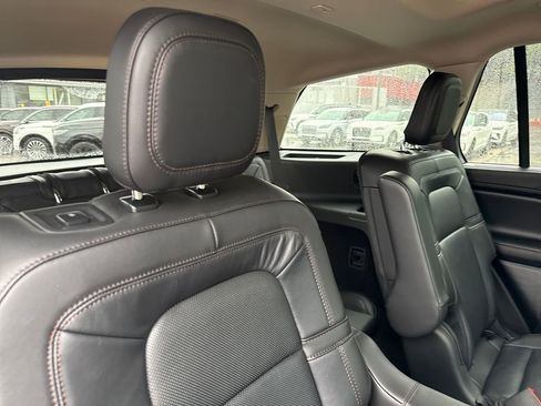Certified 2024 Lincoln Aviator Reserve w/ Equipment Group 201A AWD/4WD image 27