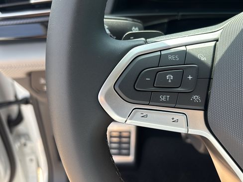 New 2026 Volkswagen Atlas Peak Edition AWD/4WD image 21