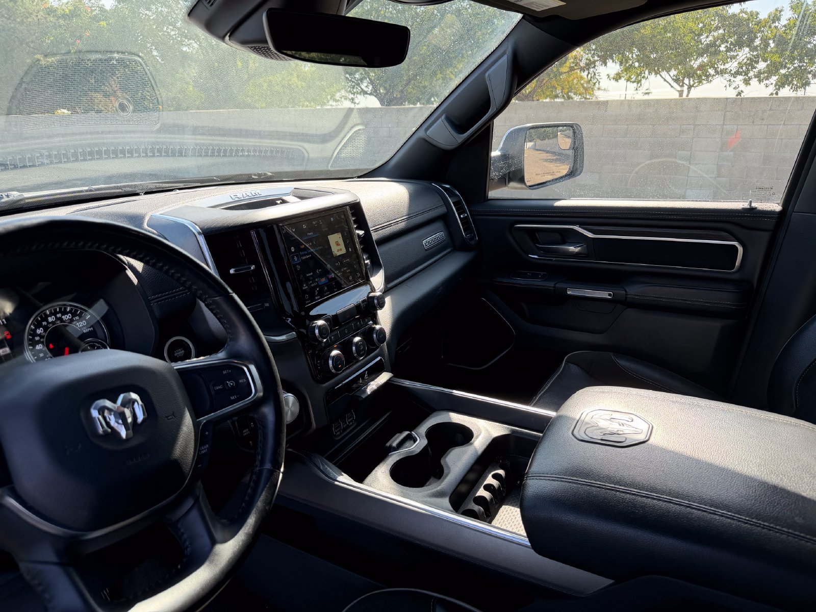 Used 2024 RAM 1500 Laramie AWD/4WD image 13