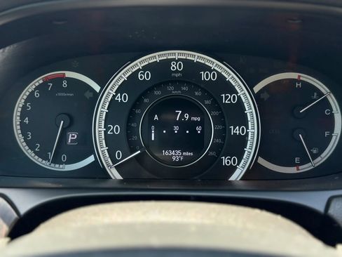 Used 2015 Honda Accord Touring image 21