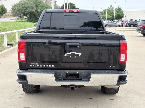 Used 2018 Chevrolet Silverado 1500 LTZ w/ Texas Edition AWD/4WD image 5