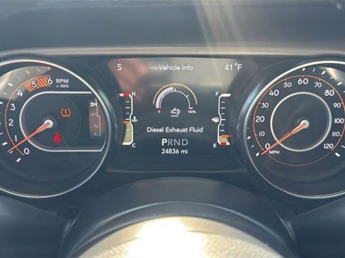 Used 2022 Jeep Wrangler Unlimited Sport image 20