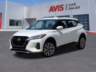 Used 2024 Nissan Kicks SV image 1