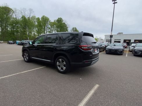 Used 2024 Honda Pilot EX-L image 9