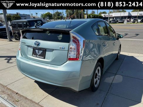 Used 2012 Toyota Prius Three image 7