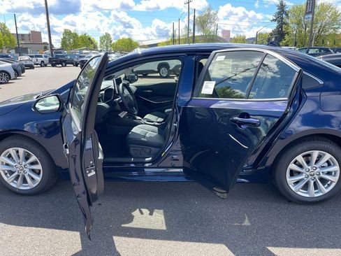 New 2026 Toyota Corolla XLE FWD image 18