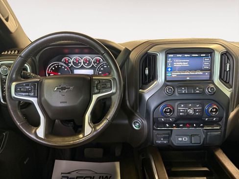 Used 2021 Chevrolet Silverado 1500 LT Trail Boss AWD/4WD image 13