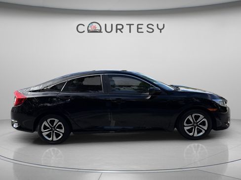 Used 2017 Honda Civic LX image 8