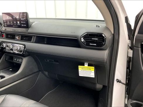 Certified 2026 Honda Passport RTL image 17