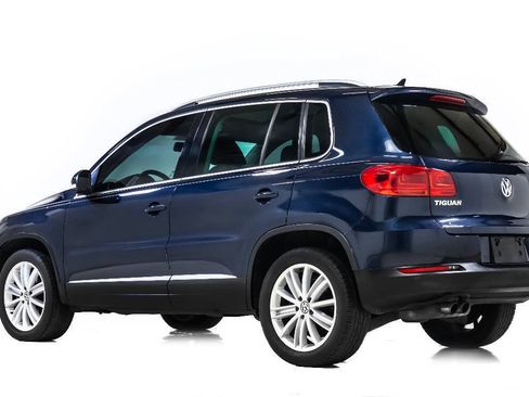 Used 2013 Volkswagen Tiguan SE FWD image 4
