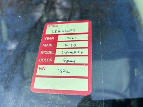 Used 2024 Ford Maverick XLT image 5