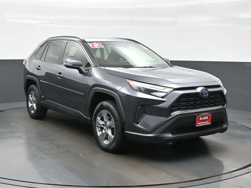 Used 2023 Toyota RAV4 XLE w/ XLE Grade Weather Package AWD/4WD image 8
