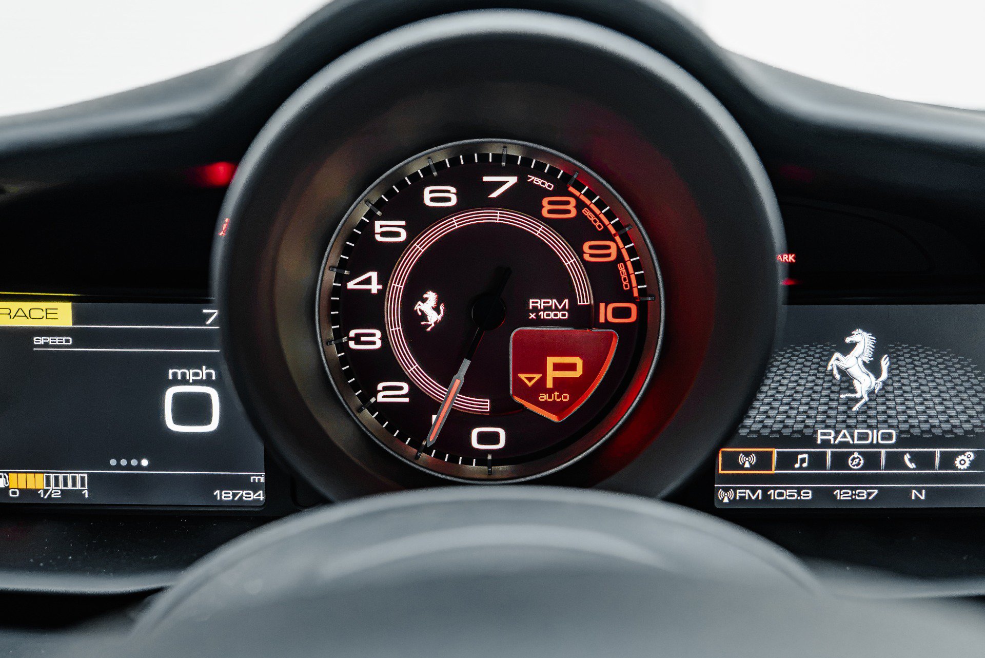Used 2016 Ferrari 488 GTB RWD image 62