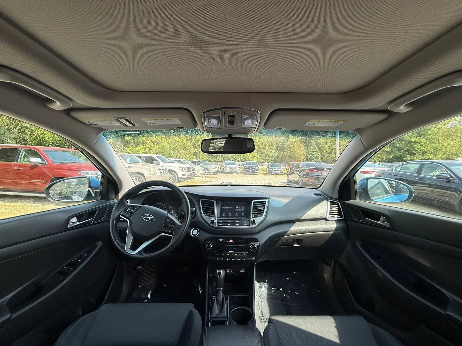 Used 2018 Hyundai Tucson Value FWD image 17